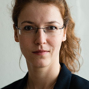 Prof. Dr. Karoline Reinhardt